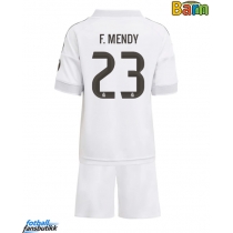 Real Madrid Ferland Mendy #23 Hjemmedraktsett Barn 2025-26 Kortermet (+ Korte bukser)